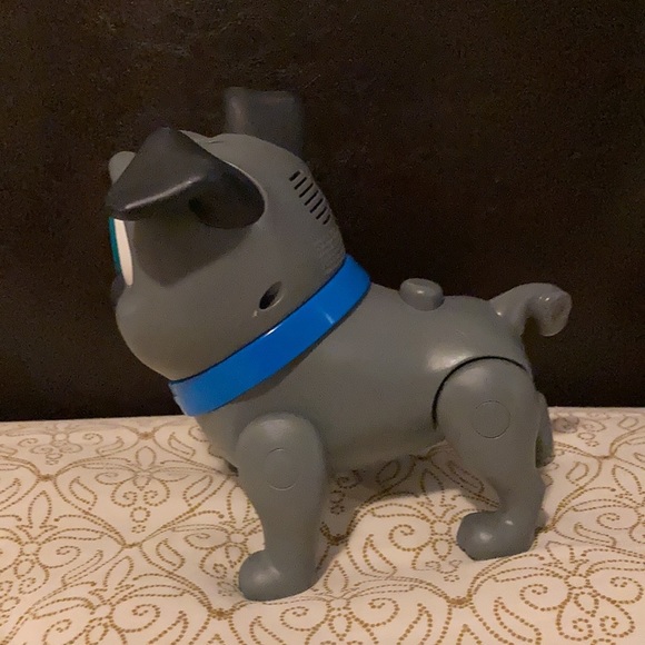 Disney Junior Puppy Dog Pals Surprise Action Figure, Bingo - Picture 2 of 4